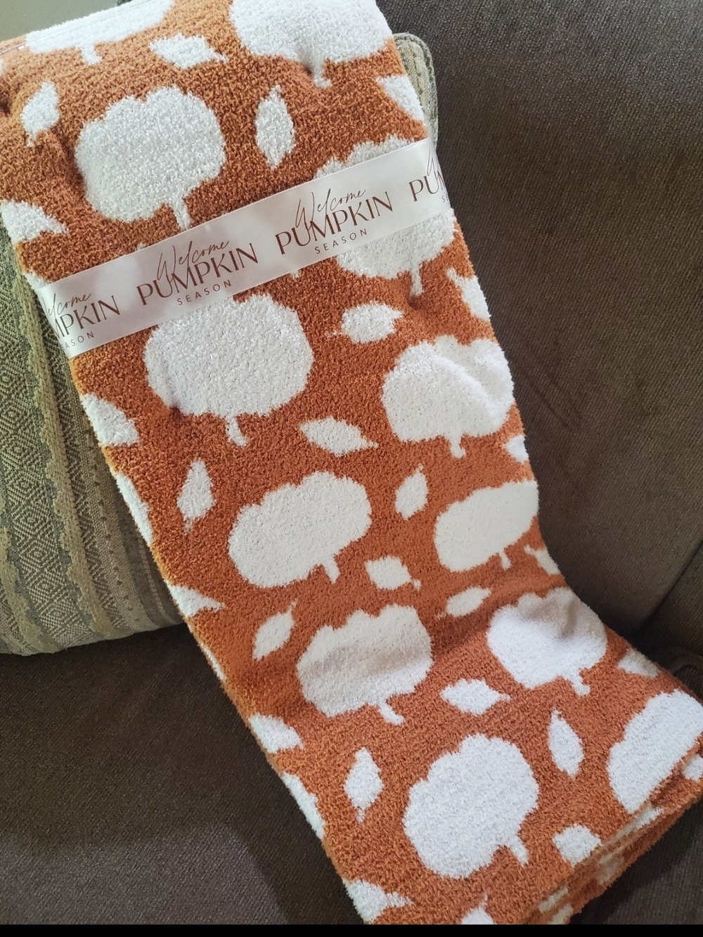 Fall Pumpkin Blanket-NWT